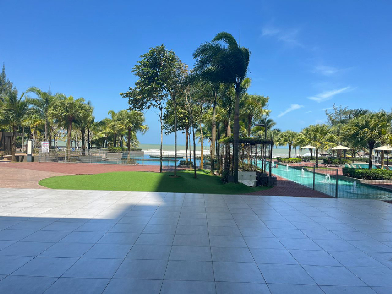 SEAVIEW & TOP FLOOR Timur Bay Seafront Residence Kuantan FULLY FURNISHED  - photo 12
