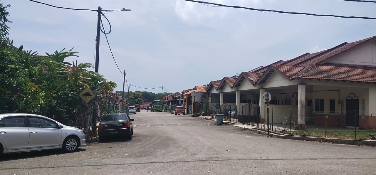 rumah teres setingkat sungai karang darat - photo 11