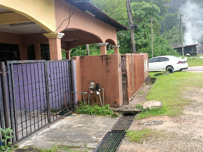 rumah teres setingkat taman bunga tanjung - photo 12