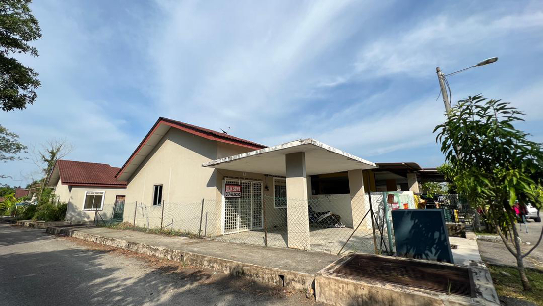 rumah teres setingkat taman pandan damai - photo 12