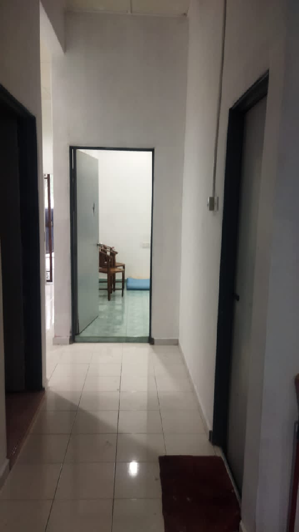 rumab teres setingkat taman permatang badak perdana - photo 4