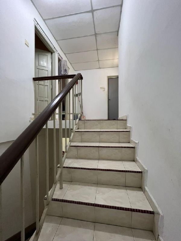cantik rumah teres setingkat taman psj sg karang - photo 8