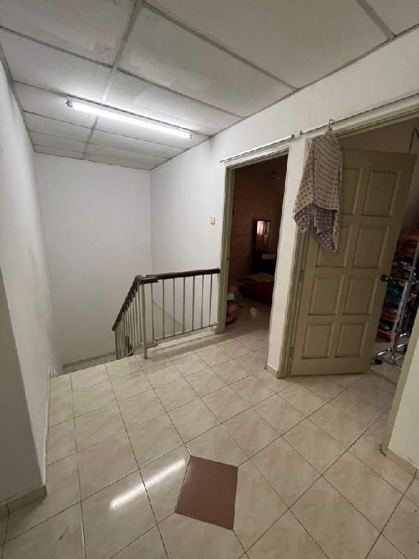 cantik rumah teres setingkat taman psj sg karang - photo 9