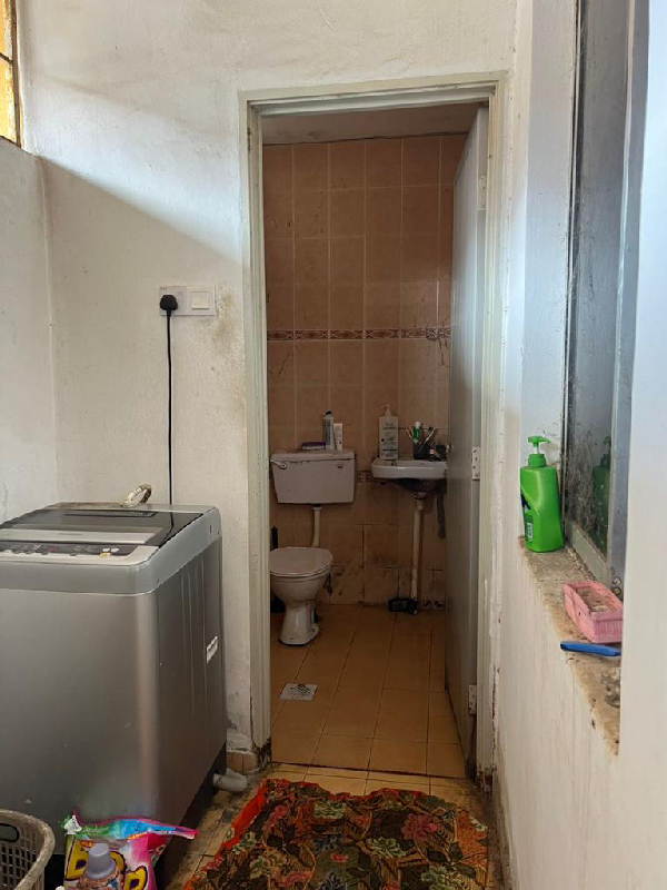 cantik rumah teres setingkat taman psj sg karang - photo 10