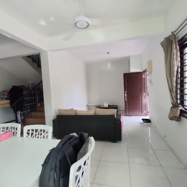 rumah semi d setingkat cornerlot damansara kemaman - photo 2