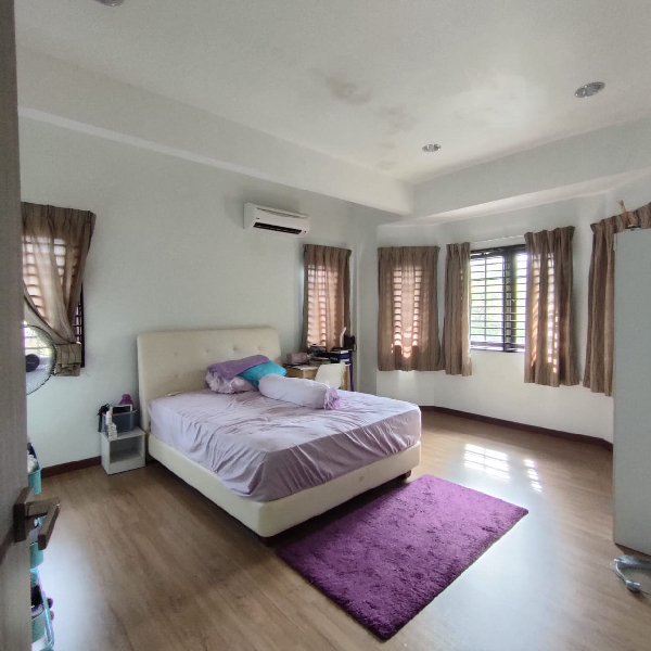 rumah semi d setingkat cornerlot damansara kemaman - photo 3