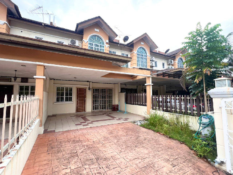double storey terrace house bangi - photo 2