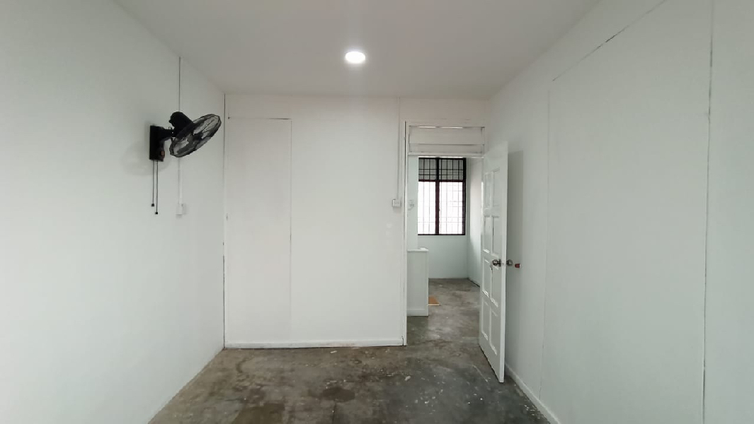 rumah teres setingkat taman tas baru reno - photo 6