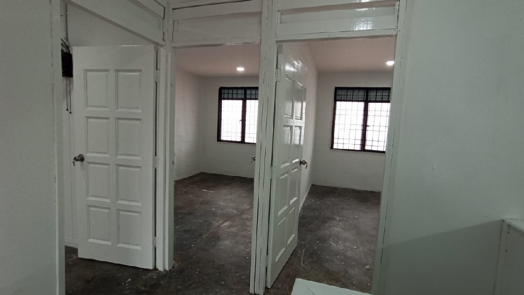 rumah teres setingkat taman tas baru reno - photo 7