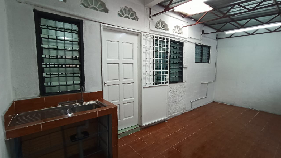 rumah teres setingkat taman tas baru reno - photo 8