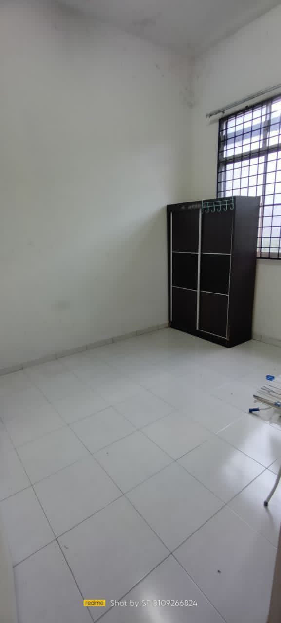 rumah teres setingkat taman tas kuantan - photo 2