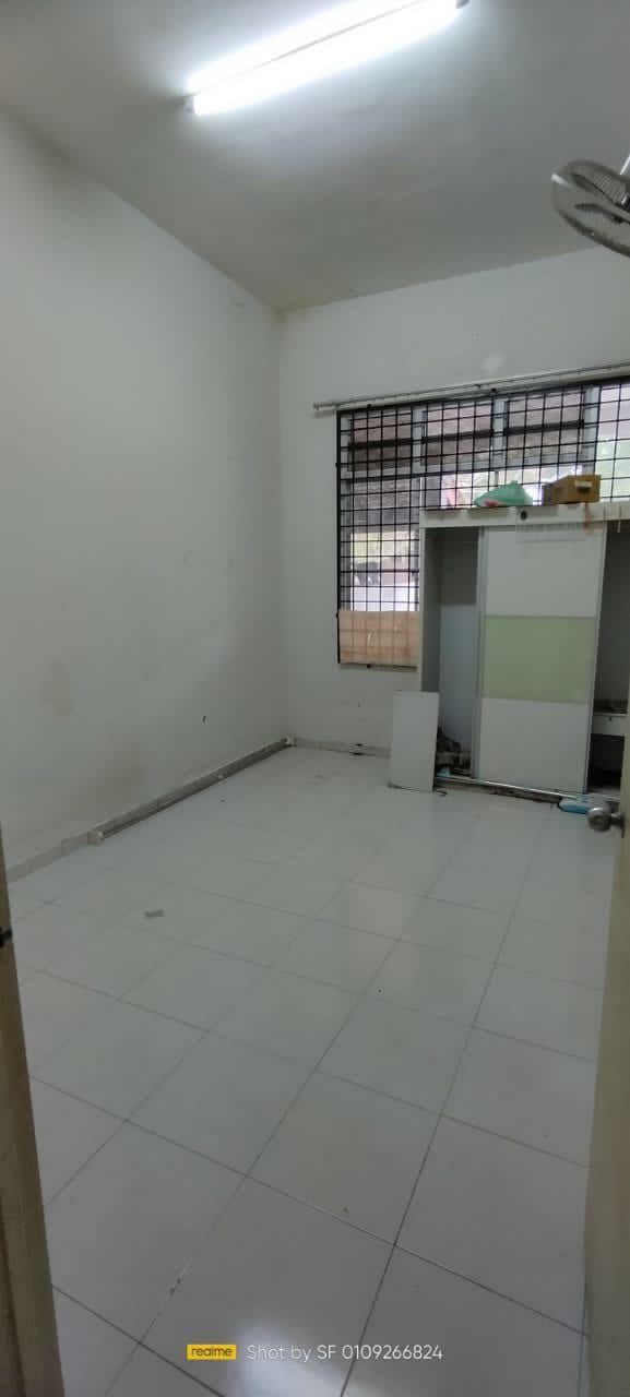 rumah teres setingkat taman tas kuantan - photo 3
