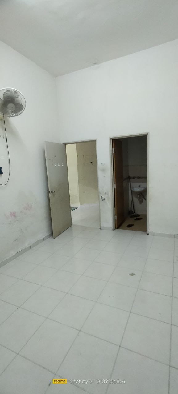 rumah teres setingkat taman tas kuantan - photo 4