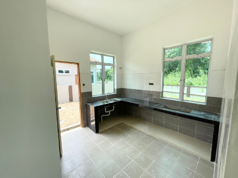 rumah baru semi d setingkat batu 4 binjai   - photo 10