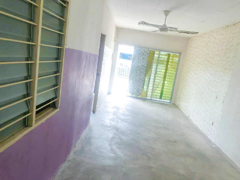 rumah murah teres bandar kuantan putri - photo 5