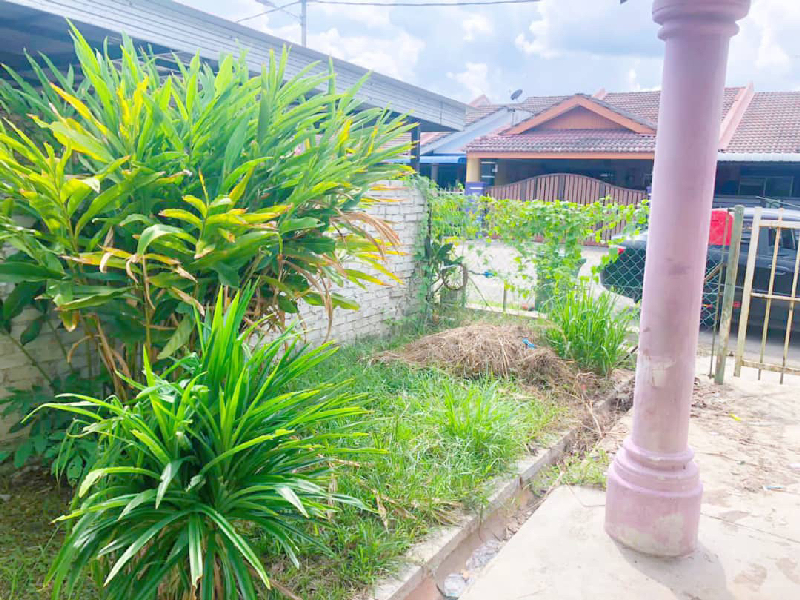 rumah murah teres bandar kuantan putri - photo 10