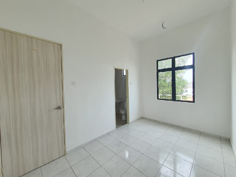 end lot semi D precint 7 Kotasas - photo 5