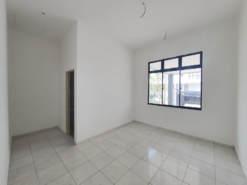 end lot semi D precint 7 Kotasas - photo 6