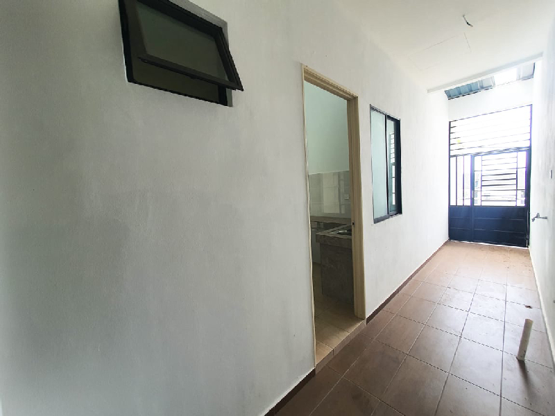 end lot semi D precint 7 Kotasas - photo 10