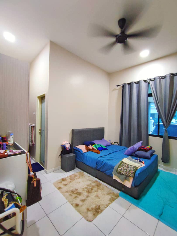 RUMAH ENDLOT 1 SUPERLINK TERRACE DESIGN PRECINT 7 KOTASAS (SPRINGVALE PHASE 2) FULLY FURNISHED - photo 4