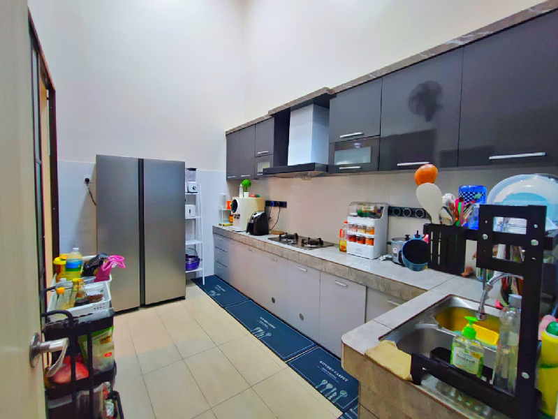 RUMAH ENDLOT 1 SUPERLINK TERRACE DESIGN PRECINT 7 KOTASAS (SPRINGVALE PHASE 2) FULLY FURNISHED - photo 8
