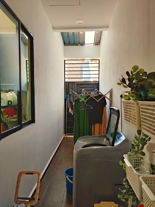 RUMAH ENDLOT 1 SUPERLINK TERRACE DESIGN PRECINT 7 KOTASAS (SPRINGVALE PHASE 2) FULLY FURNISHED - photo 9
