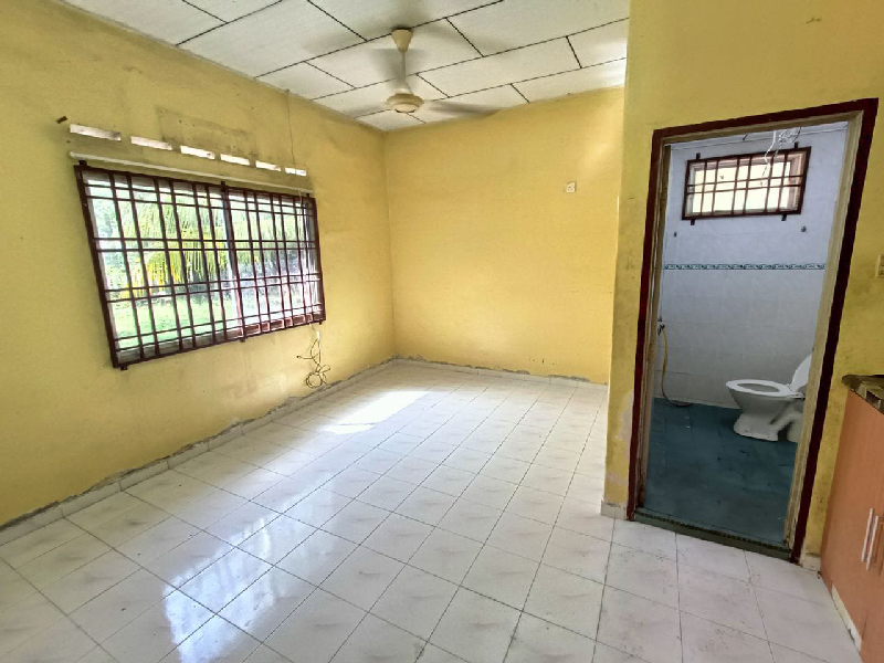 RUMAH SEMI D CORNER LOT CHENGAL LEMPONG TAMAN BALOK JAYA 2UNTUK DIJUAL [FREEHOLD & OPEN TITLE] Berha - photo 3