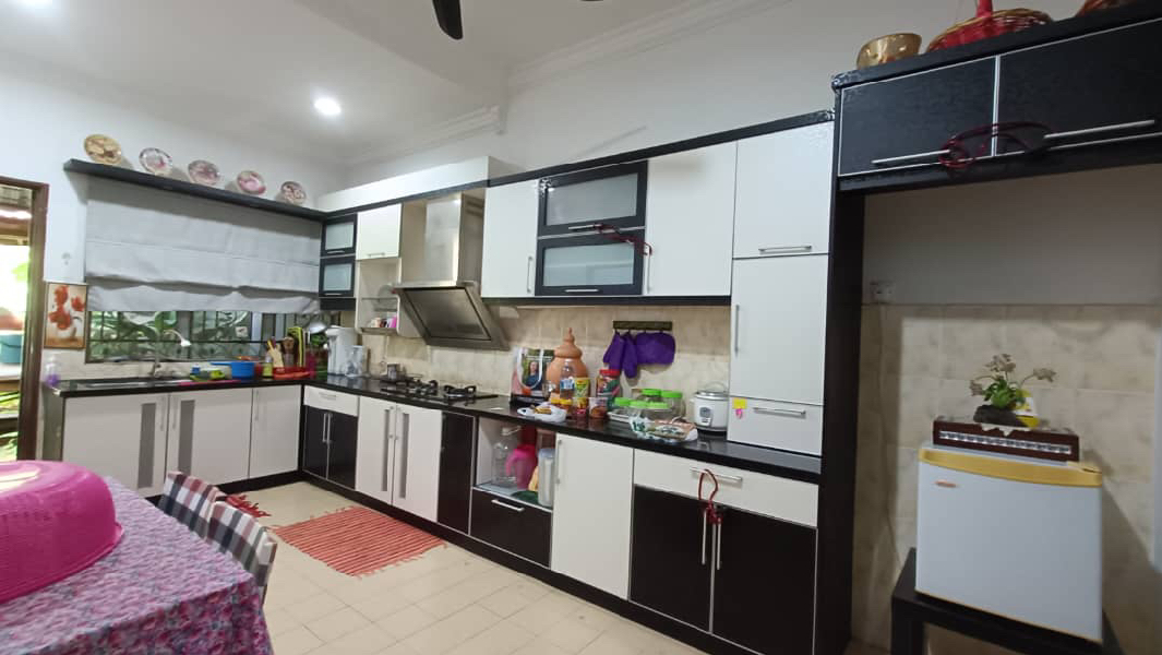 RUMAH CANTIK DOUBLE STOREY INDERA MAHKOTA 8 KUANTAN UNTUK DIJUAL(Fully Furnished) - photo 4