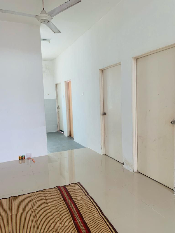 Rumah Baru Teres Setingkat Perumahan I-con Bandar Kuantan Putri, Kuantan - photo 3