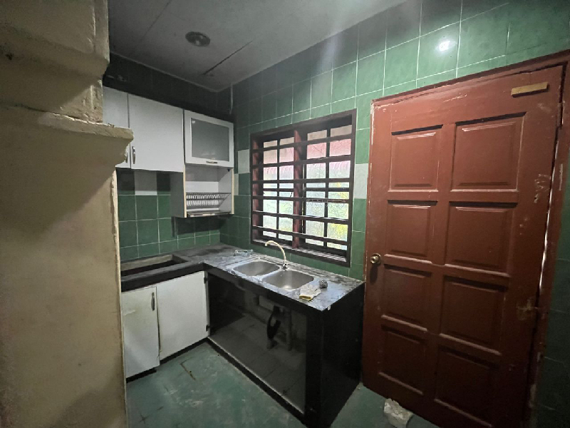 Rumah Teres Setingkat Bandar Kuantan Putri Sg Soi, Kuantan FULLY RENOVATED - photo 4