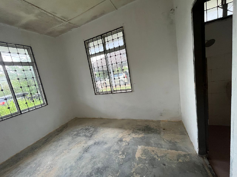 Rumah Banglo Setingkat Taman Sungai Isap Damai Kuantan - photo 5