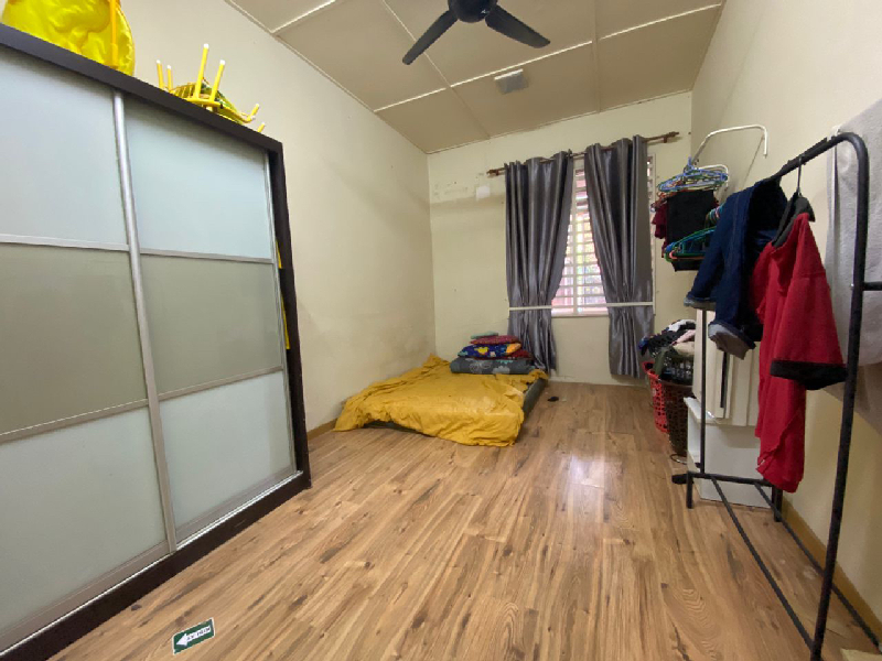 RUMAH CANTIKTERES SETINGKAT SUNGAI KARANG DARAT KUANTAN - photo 3