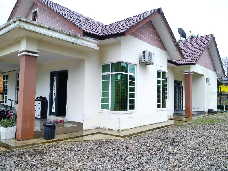 RUMAH BANGLO CANTIK TAMAN IDAMAN BAYU,KG TEBING TEMBAH,PAKA - photo 11
