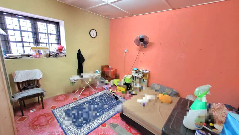 RUMAH TERES DUA TINGKAT INDERA MAHKOTA 2 - photo 4