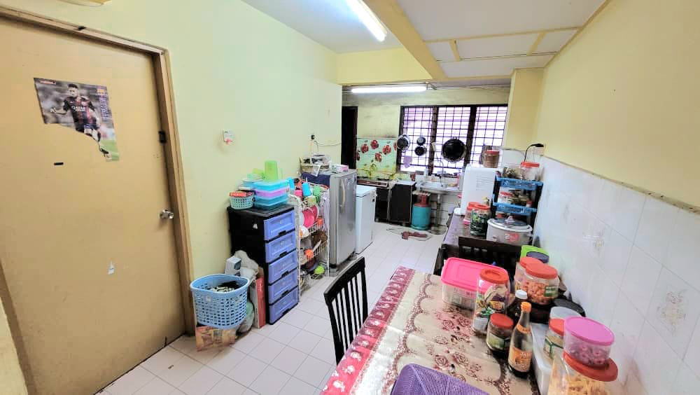 RUMAH TERES DUA TINGKAT INDERA MAHKOTA 2 - photo 6