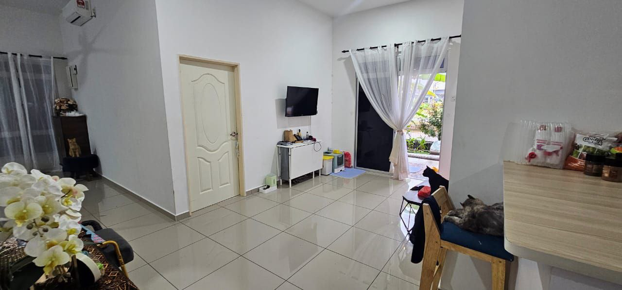 [ENDLOT][GREEN AREA LUAS TEPI RUMAH][MATAHARI PAGI] KOTASAS PRECINCT 6 NORTH - photo 3
