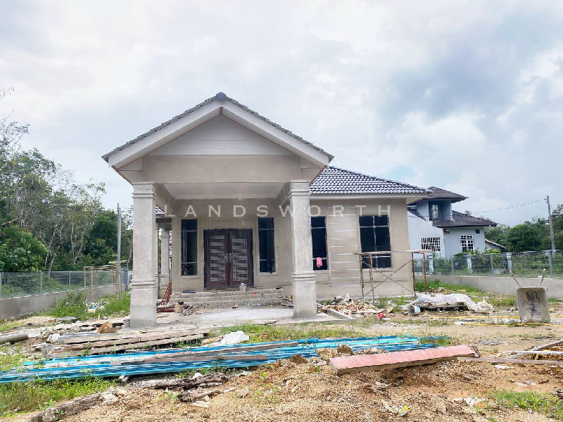 Rumah Banglo berdekatan jalan bypass Pasir Puteh - photo 2