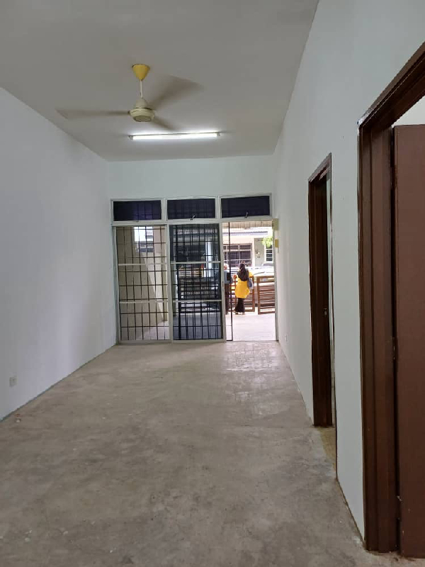 Rumah Teres Setingkat Taman Pinggiran Putra  - photo 2