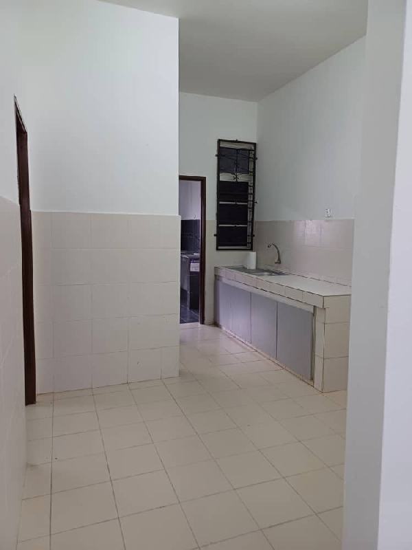 Rumah Teres Setingkat Taman Pinggiran Putra  - photo 3