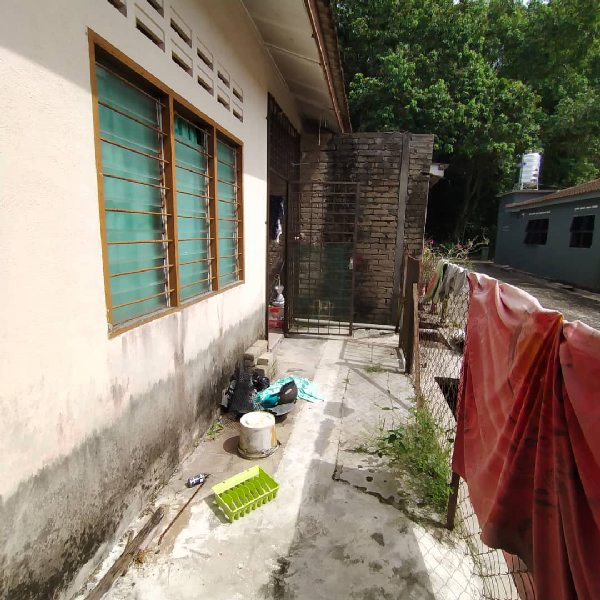 Teres Setingkat Taman Idaman Jaya 3 Kampung Sungai Puteri Rompin, Pahang - photo 6