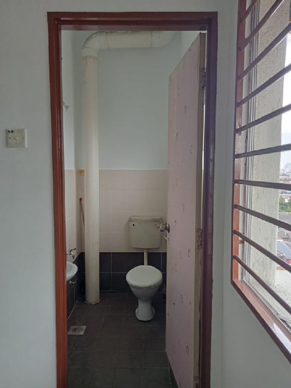 APARTMENT TAMAN MEDAN JAYA,PETALING JAYA, SELANGOR. - photo 4