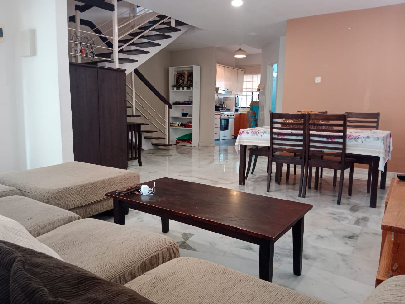 Rumah Teres Endlot Dua Tingkat Indera Mahkota 6 - photo 2