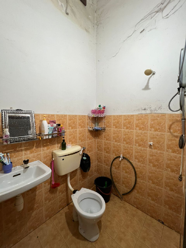 End Lot Rumah Teres Setingkat Taman Kristal Balok (tepi bypass) - photo 7