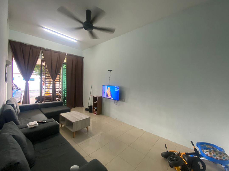 Rumah Teres Setingkat Kg Padang Jaya  Untuk Dijual - photo 4
