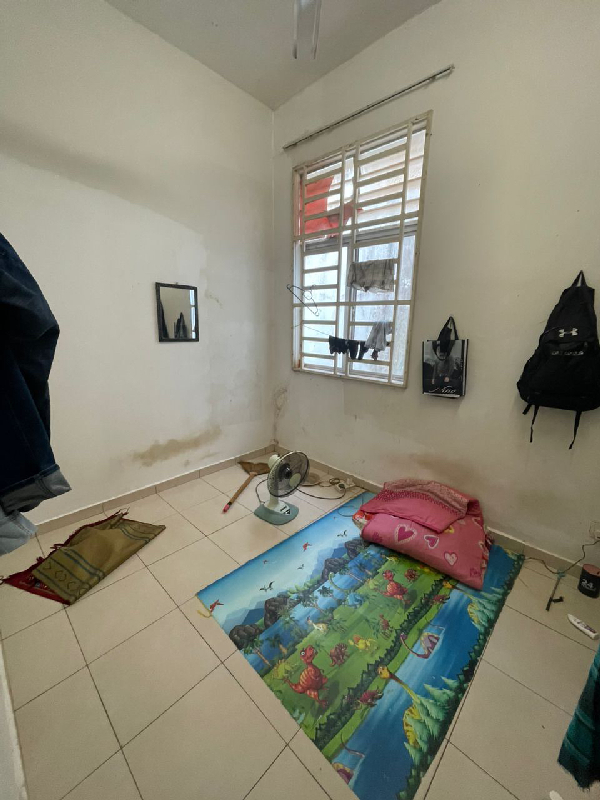 RUMAH TERES SETINGKAT KOTASAS P2 (AZALEA) PANAS PAGI - photo 4