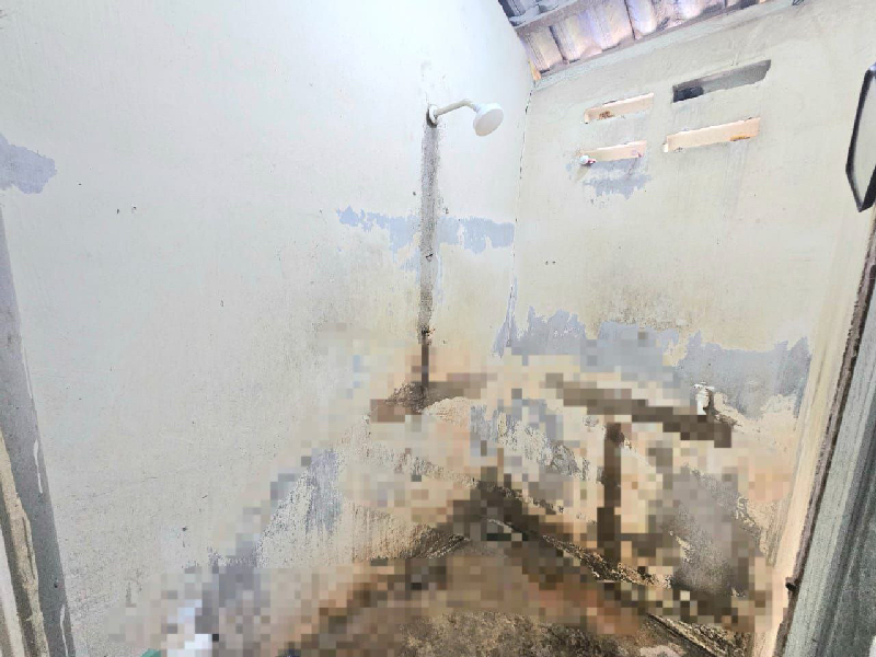 Rumah Teres 2 tingkat  Taman Seri Kalongan , Telok Kalong Kijal Kemaman Trg - photo 4