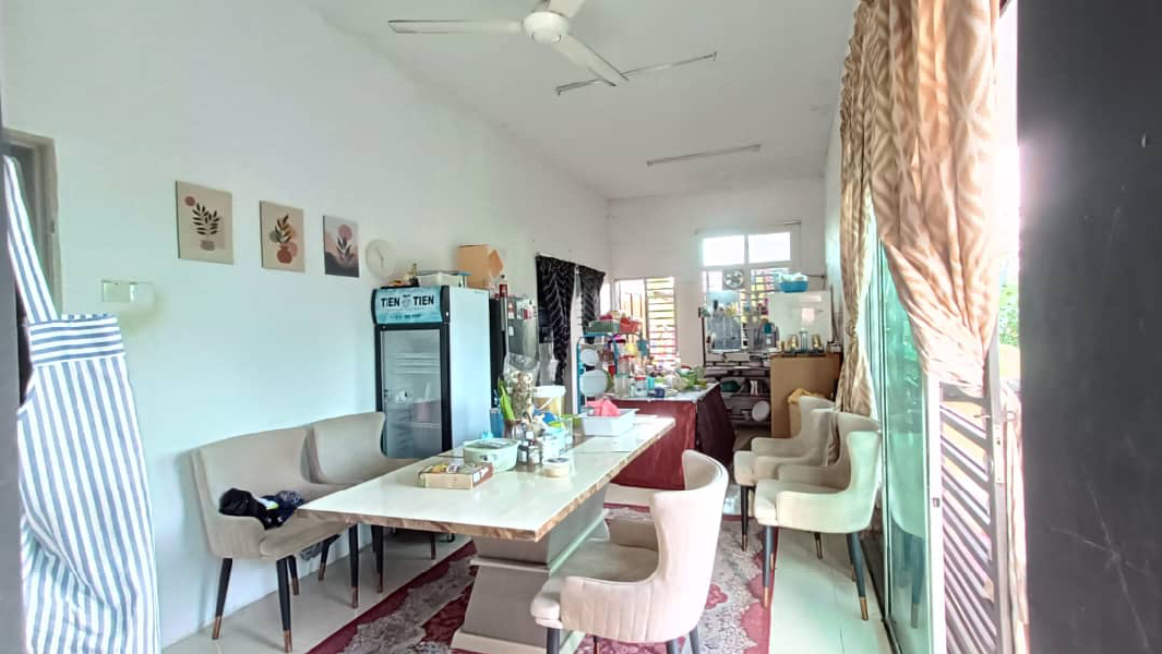 rumah end lot balok makmur cantik - photo 3