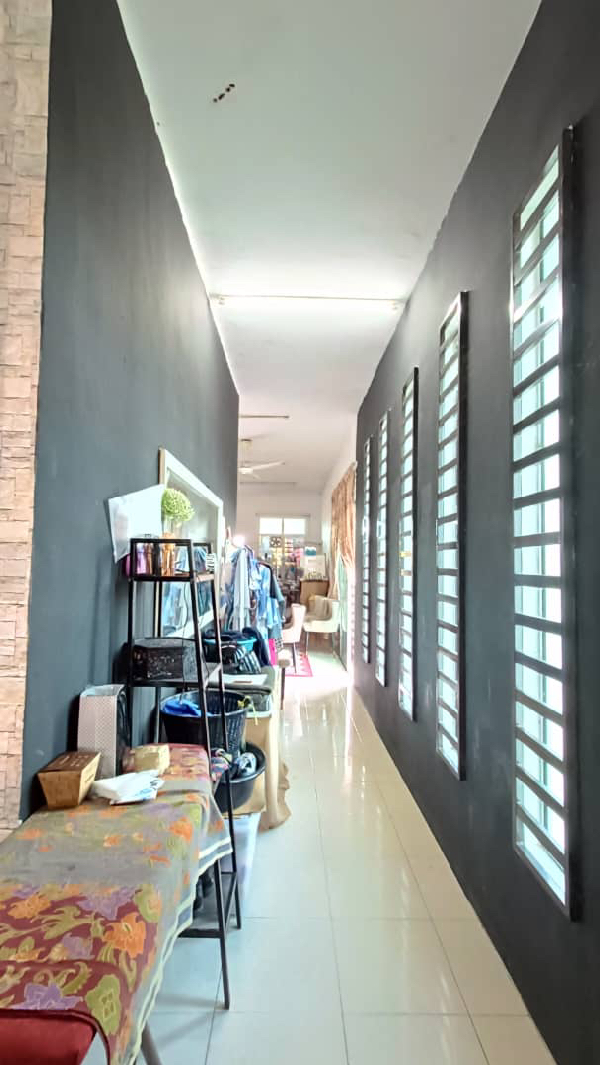 rumah end lot balok makmur cantik - photo 4