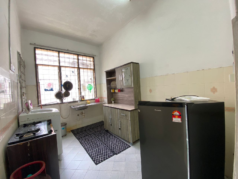 RUMAH TERES DUA TINGKAT  INDERA MAHKOTA 6 KUANTAN FULLY FURNISHED  - photo 8