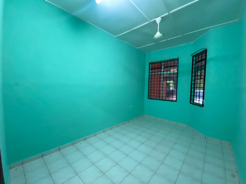Rumah TERES 1 TINGKAT (INTERMEDIATE LOT) DI INDERA MAHKOTA 14 - photo 3